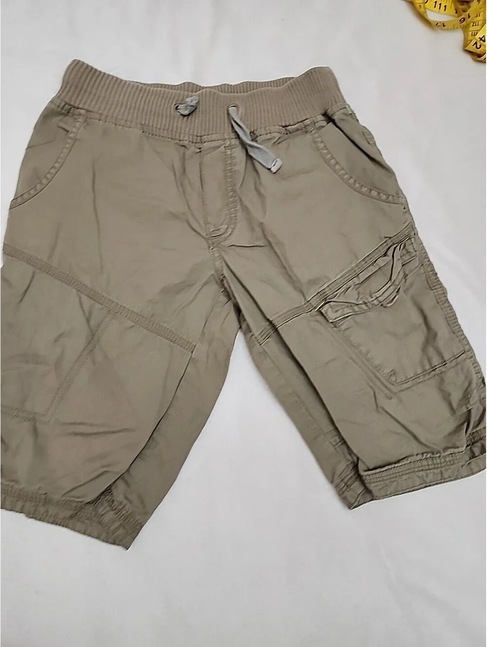 4 Shorts Boys 3 Gap Chino and active with pockets S 7 1 Circo 6/7